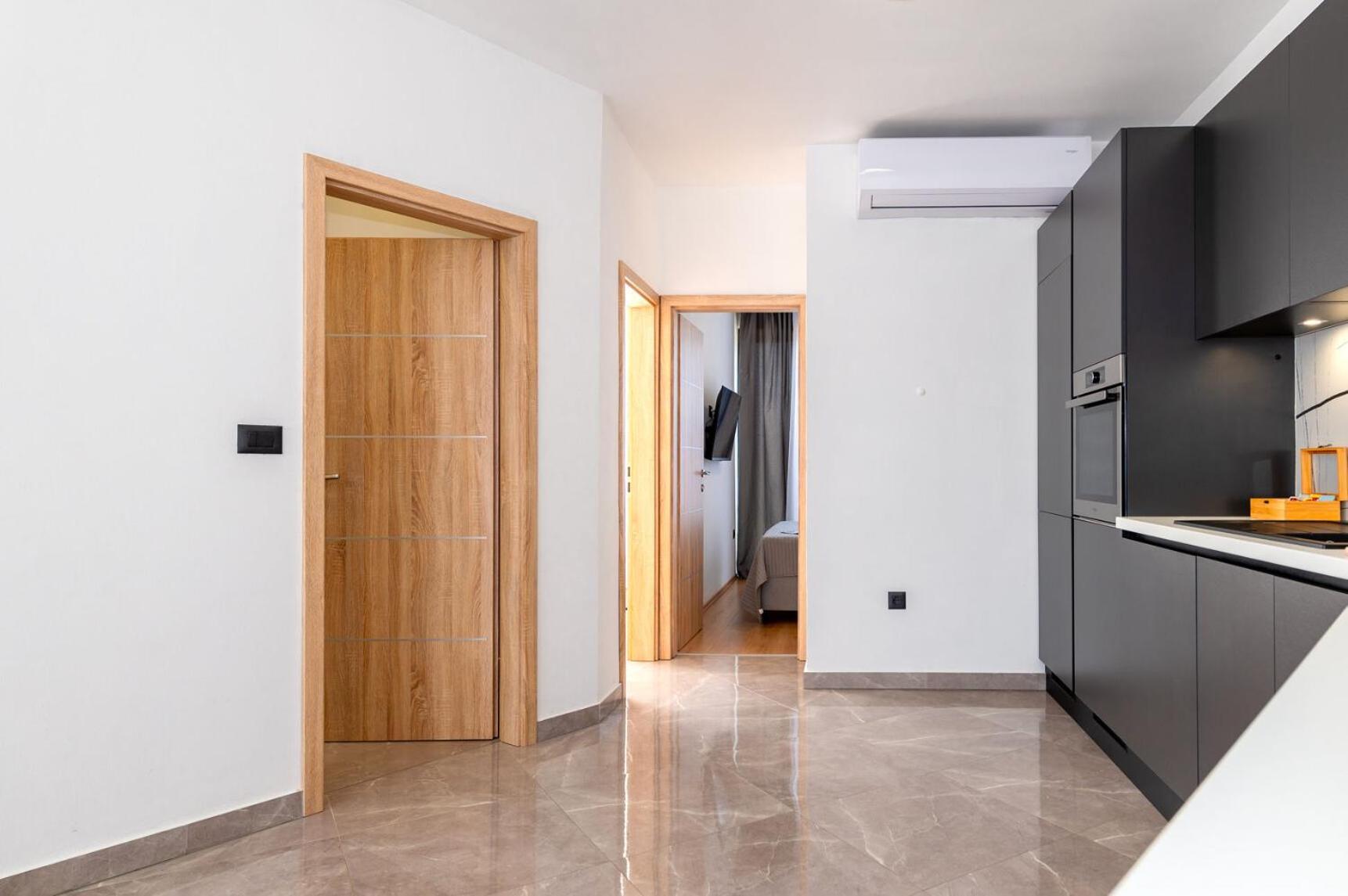 Laurel Villa Skradin